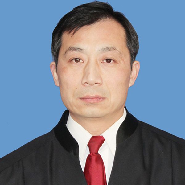 徐彤